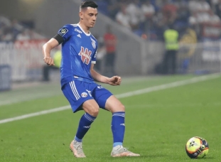Vua phá lưới Ligue 1 của Strasbourg mùa 2024/25